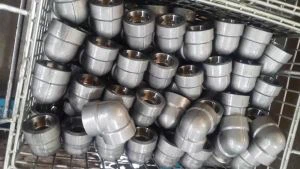 UNS N10276 2. 4819  Smidd uttag Gängad armbågsskydd Tvärkoppling